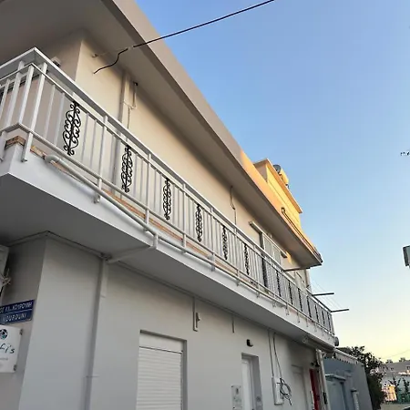 Connie's Seaside 1a * Κως Πόλη